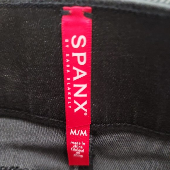 SPANX Vintage Distressed Skinny Jeans - Picture 5 of 9